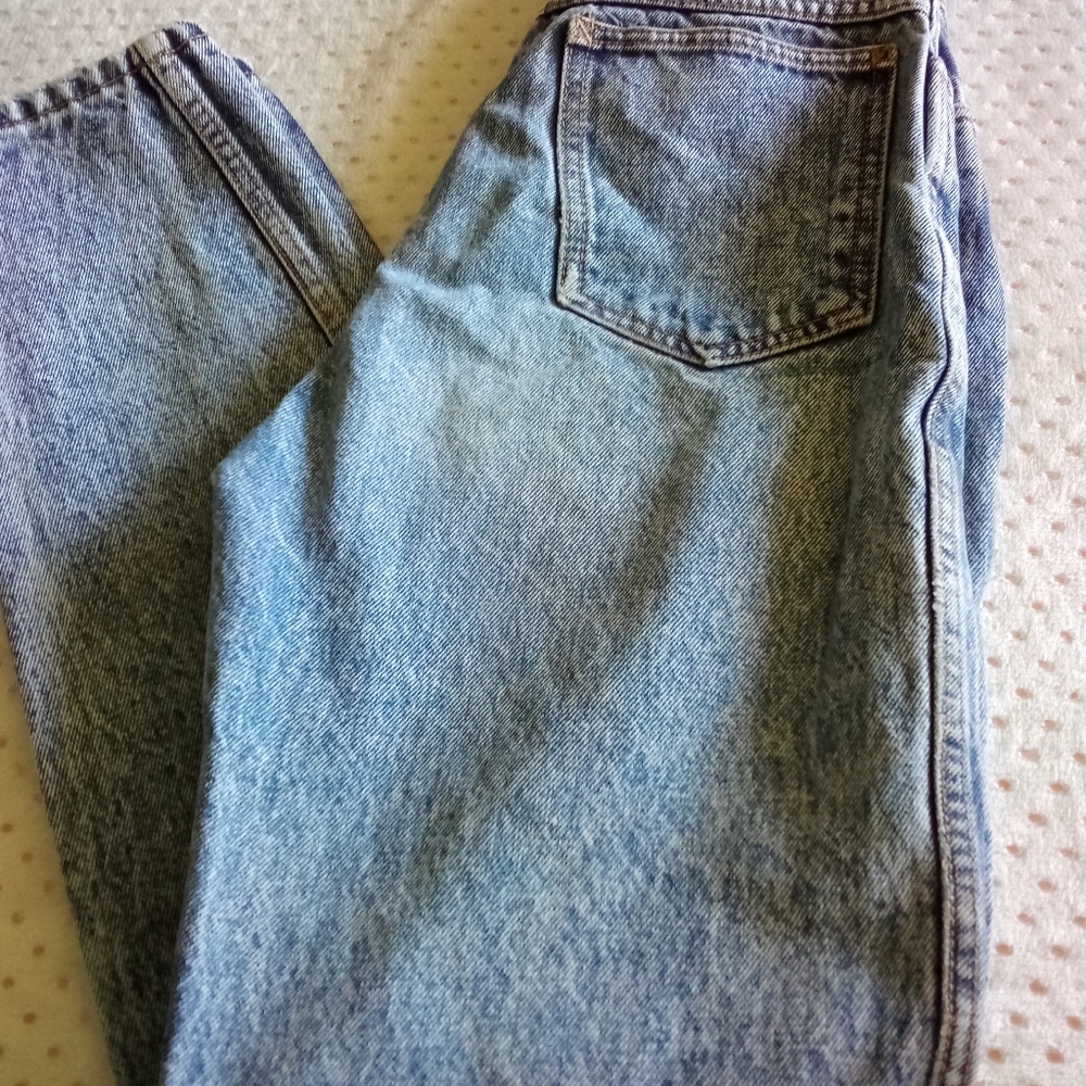 HOST PICK โญ ๐ฅณ ๐ Vintage 80s Rio Stonewashed High-rise Jeans ๐ - Picture 8 of 13